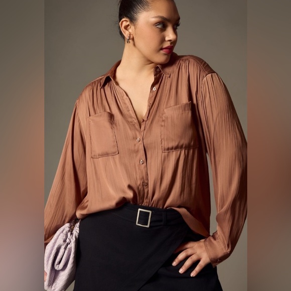 Anthropologie Tops - Anthropologie Women's Satin Relaxed Button-Down Blouse Small